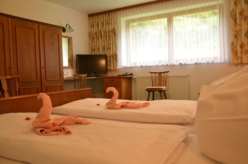 Gasthof "Zur Gemuetlichkeit" Bschlabs Zewnętrze zdjęcie