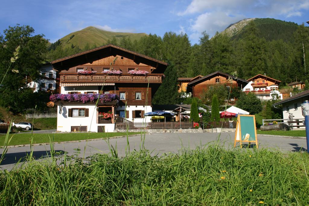 Gasthof "Zur Gemuetlichkeit" Bschlabs Zewnętrze zdjęcie